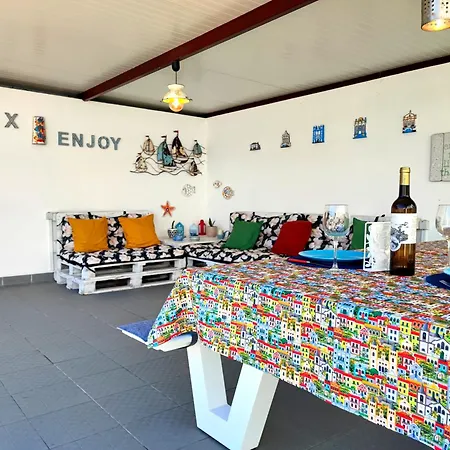 Casa de Férias Casa Do Pequeno Dragoeiro