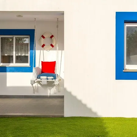 Casa Do Pequeno Dragoeiro * Angra do Heroísmo