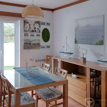 Casa Do Pequeno Dragoeiro Angra do Heroísmo