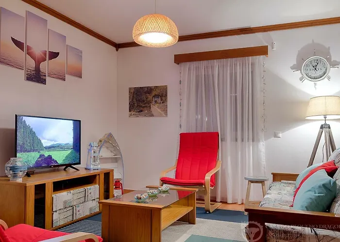 Casa Do Pequeno Dragoeiro *